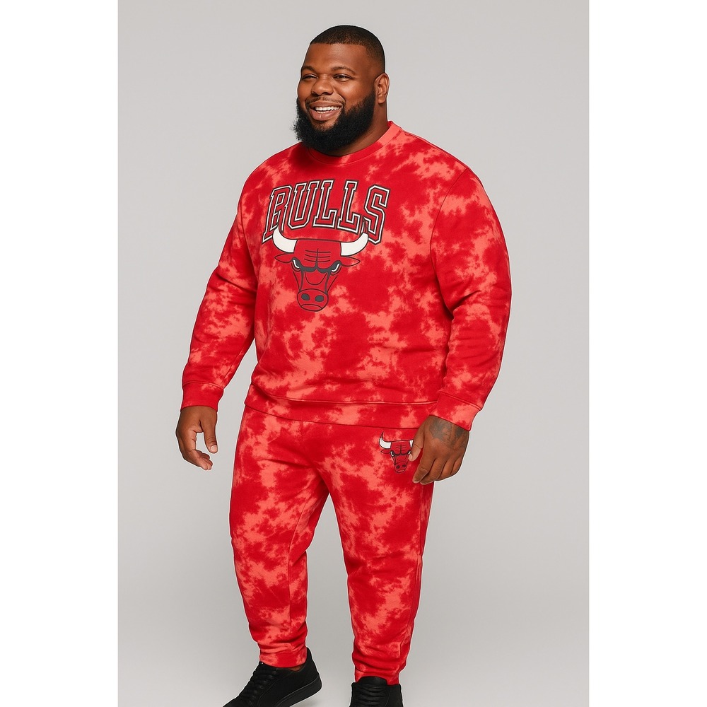 NBA Chicago Bulls Red Tie Dye Sweatshirt XLARGE Mens Crewneck‎ Pullover